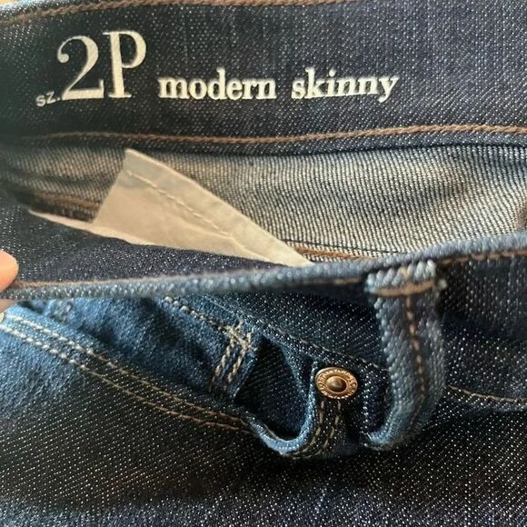 Loft Outlet Modern Skinny Dark Wash Denim Womens Size 2p - Picture 4 of 4